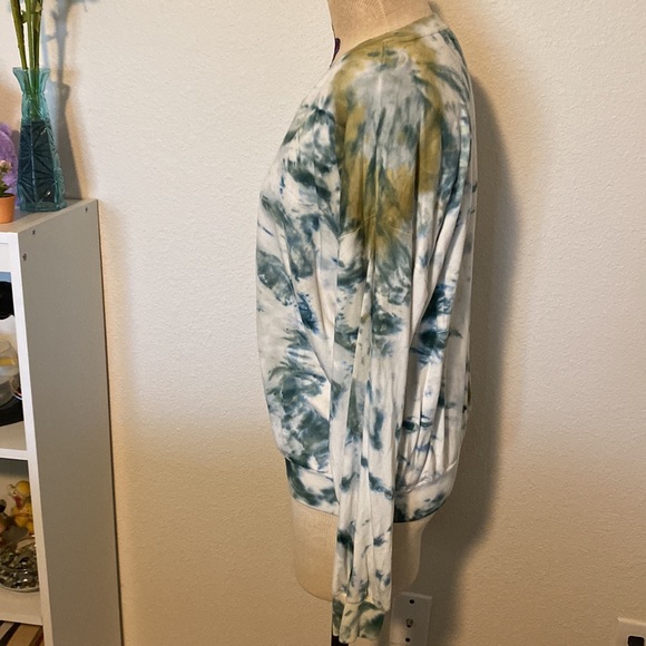 NWOT Young Fabulous And Broke tie dye sweatshirt - Picture 2 of 5